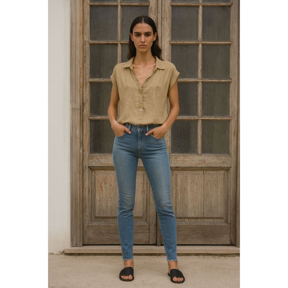 MOTHER Denim Blue High Waisted Looker Ankle Fray Blackbird Jeans Women's Size 25